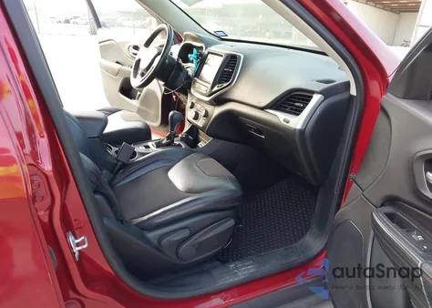 2017 Jeep Cherokee Trailhawk 4X4 из США, поврежденный, VIN 1C4PJMBB3HW528352